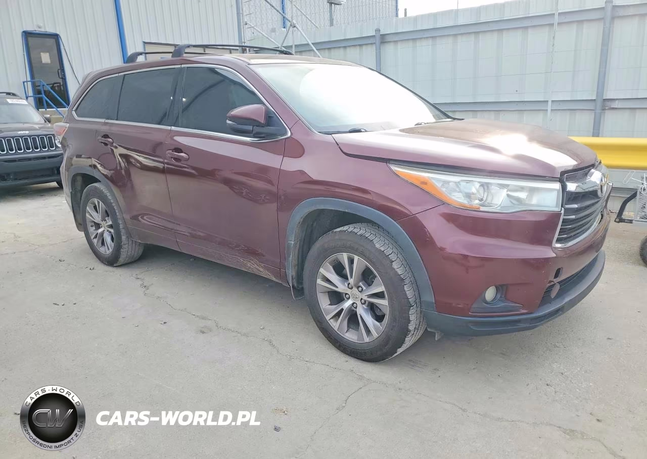 2015 Toyota Highlander Le Plus VIN:5TDBKRFH7FS076101 - 4