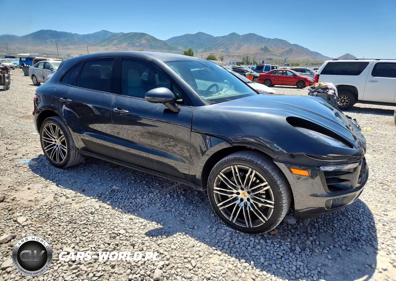 2018 Porsche Macan S VIN:WP1AB2A58JLB36105 - 4