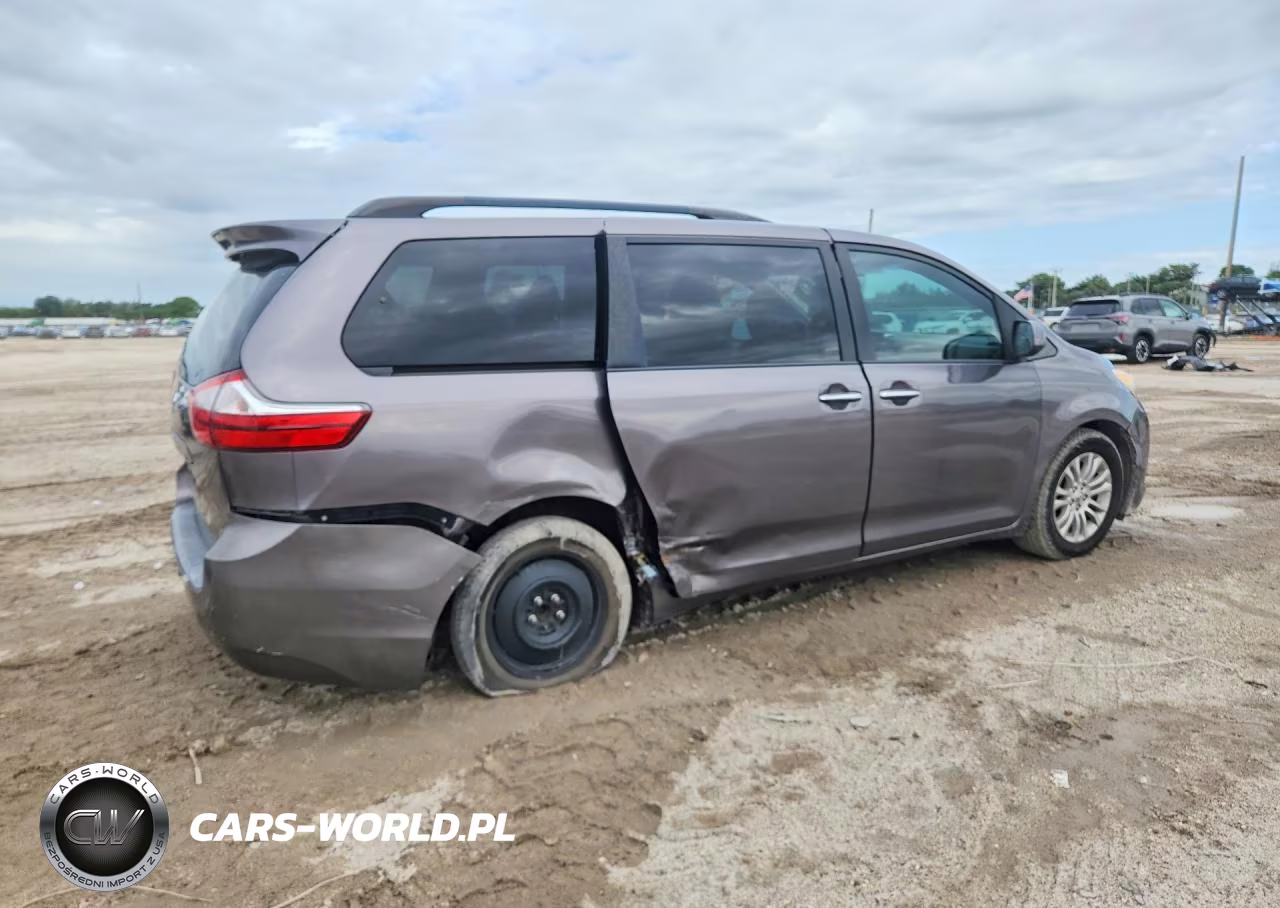 2015 Toyota Sienna Xle Premium 8-Passenger VIN:5TDYK3DC7FS660027 - 3