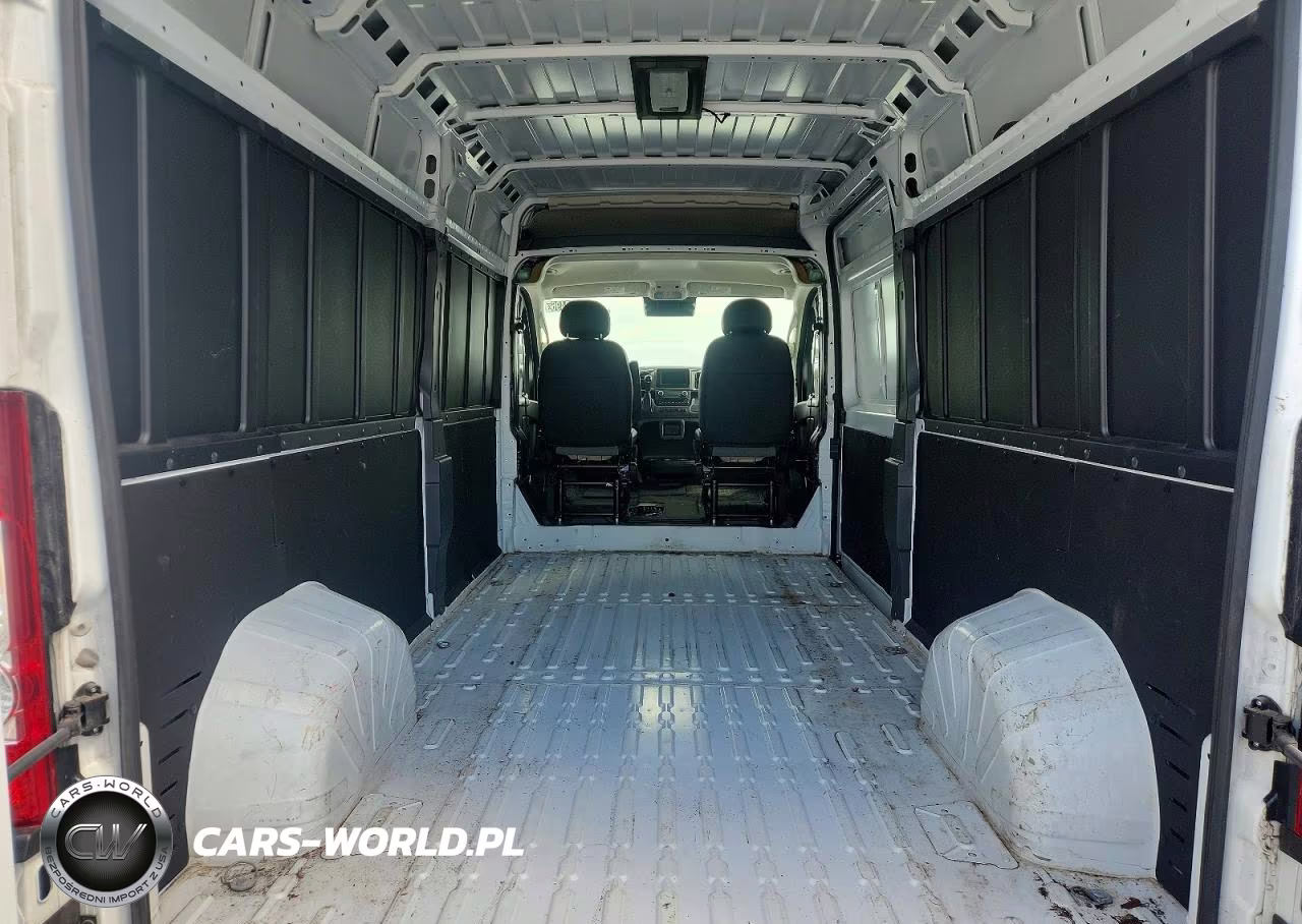 2025 Ram Promaster 2500 Delivery Van VIN:3C6LRVDG0SE519509 - 10