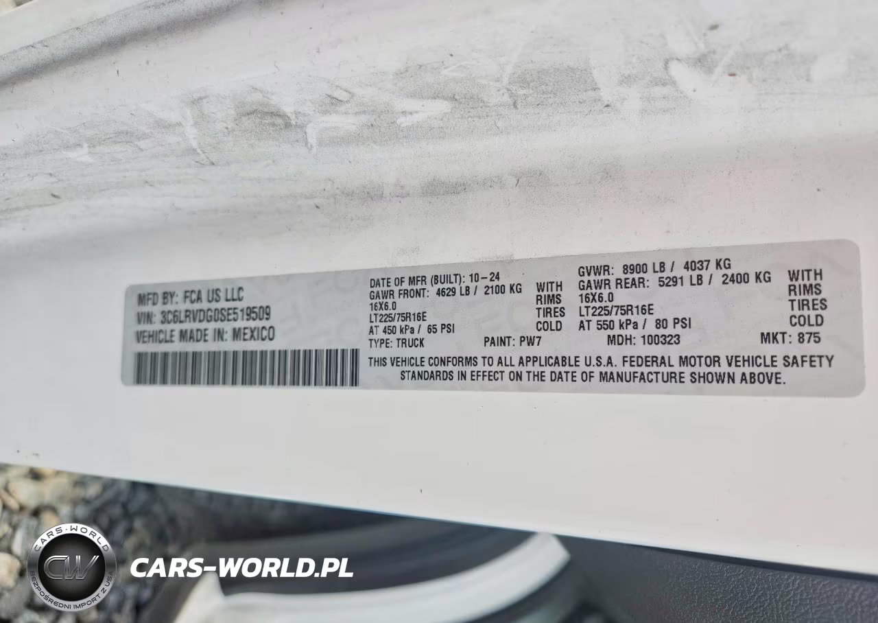 2025 Ram Promaster 2500 Delivery Van VIN:3C6LRVDG0SE519509 - 13
