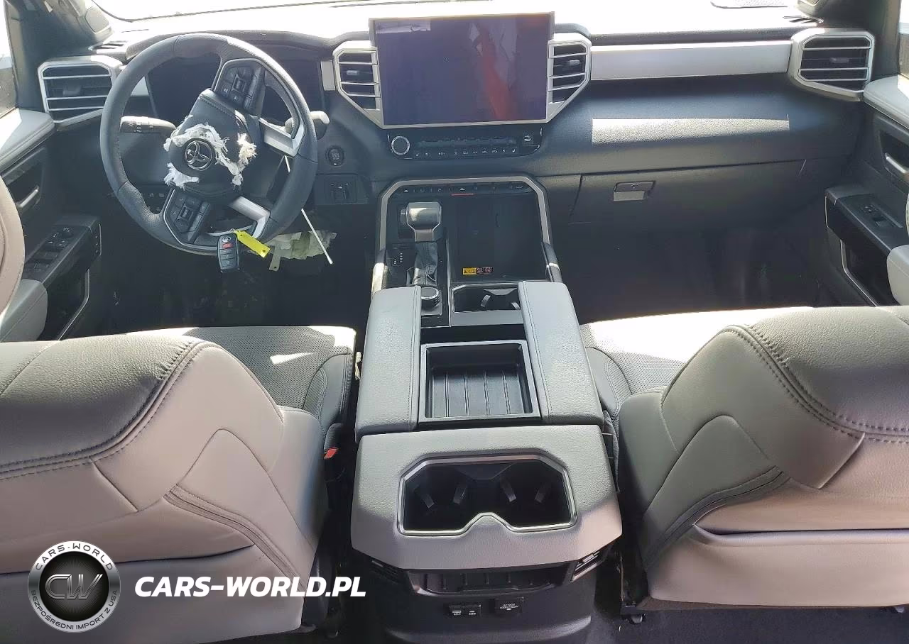 2025 Toyota Tundra Limited VIN:5TFWA5DB0SX310790 - 8