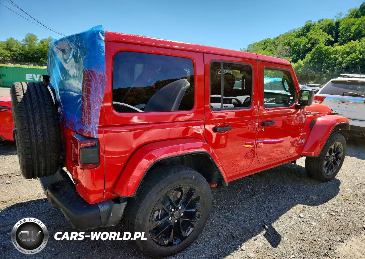 2024 Jeep Wrangler Sahara 4Xe VIN:1C4RJXP65RW271007 - 3