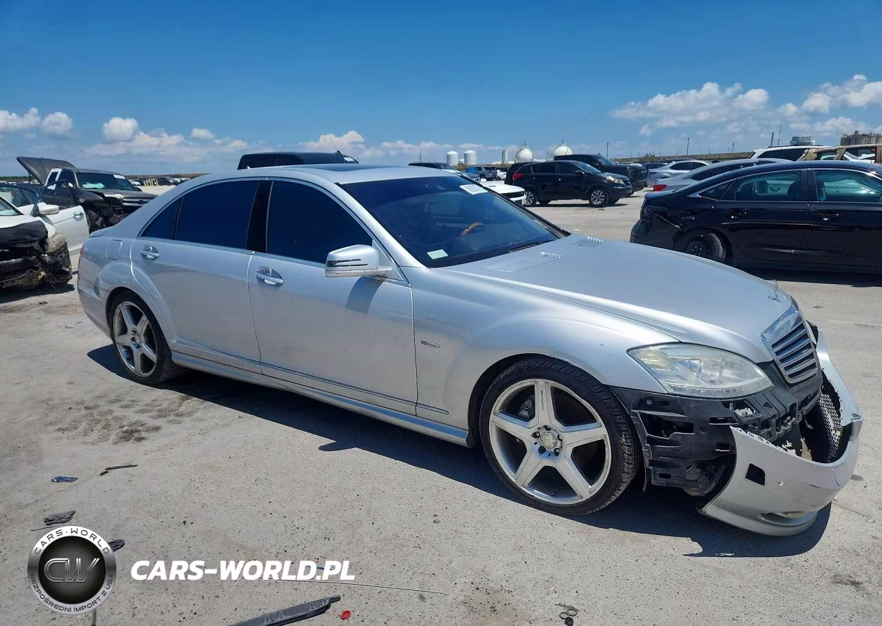 2012 Mercedes-Benz S 550 VIN:WDDNG7DB3CA432317 - 4