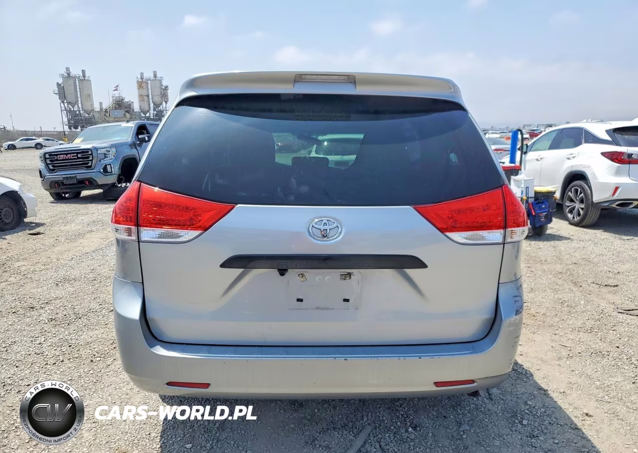 2011 Toyota Sienna Base 7-Passenger VIN:5TDKA3DC7BS003005 - 6