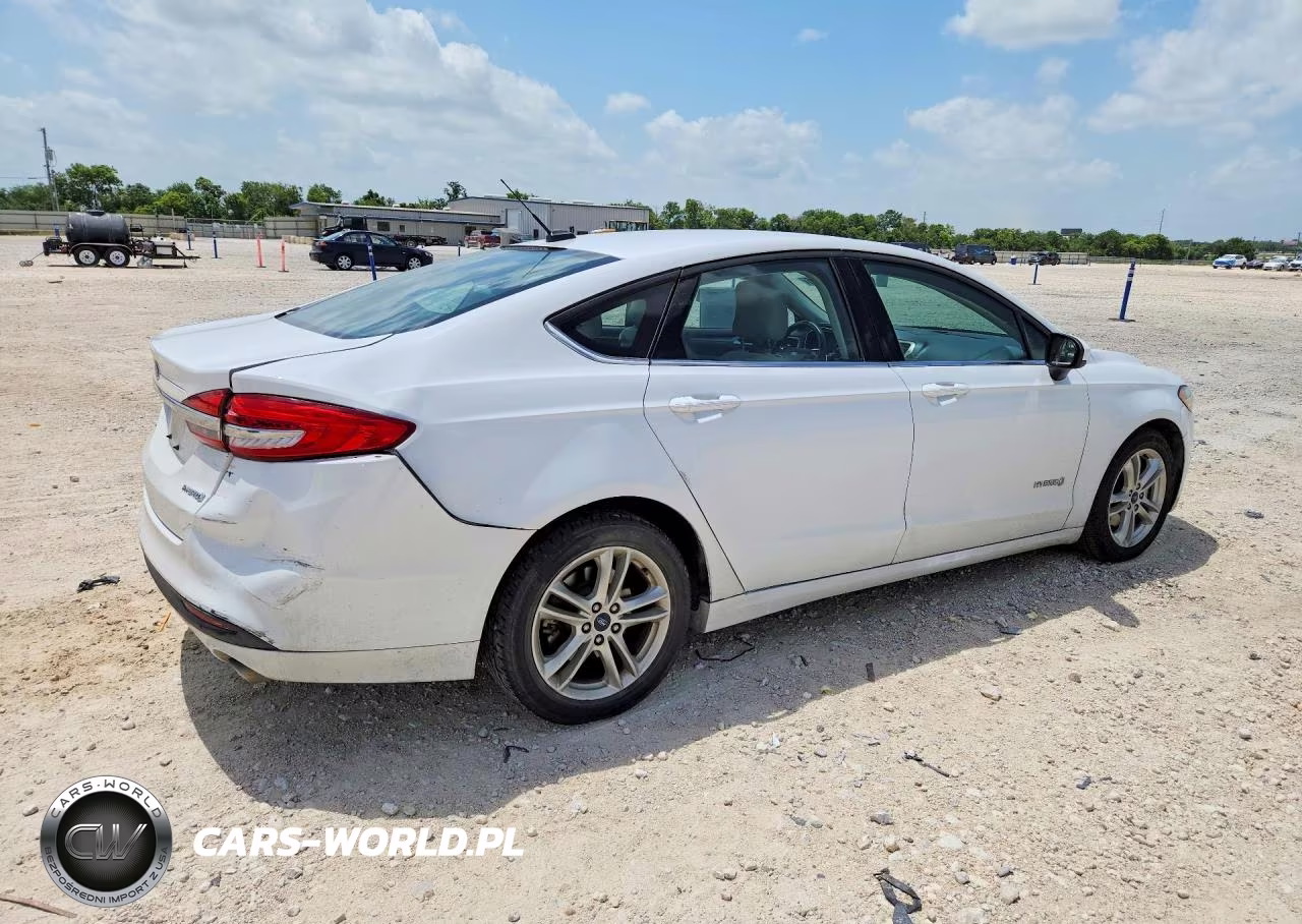 2018 Ford Fusion S Hybrid VIN:3FA6P0UU3JR204396 - 3