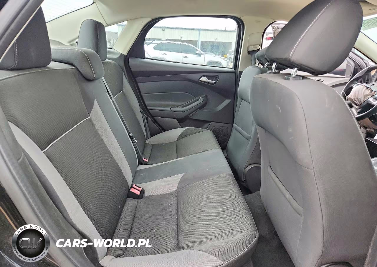 2014 Ford Focus Se VIN:1FADP3F25EL320417 - 10