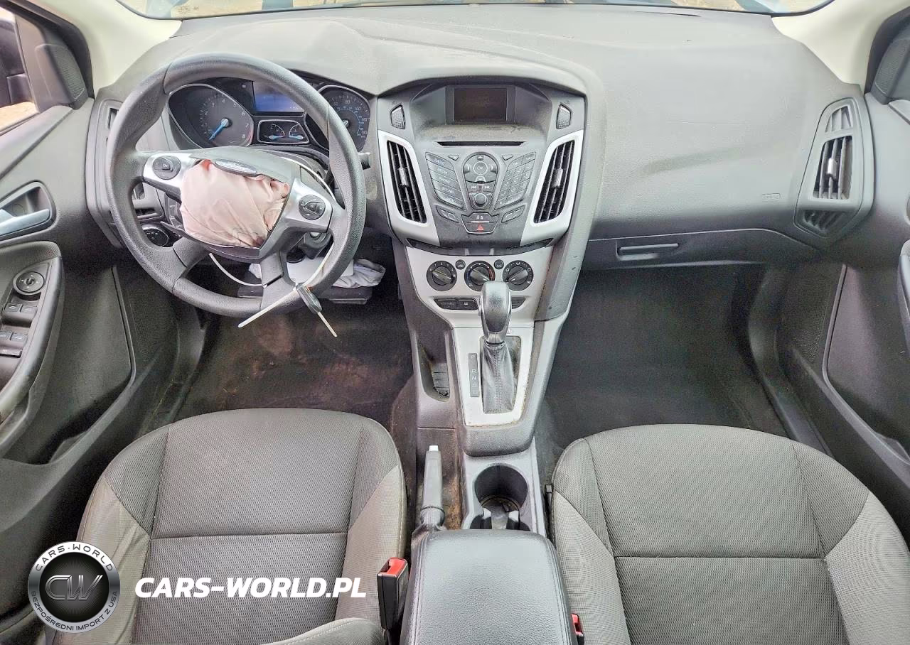 2014 Ford Focus Se VIN:1FADP3F25EL320417 - 8