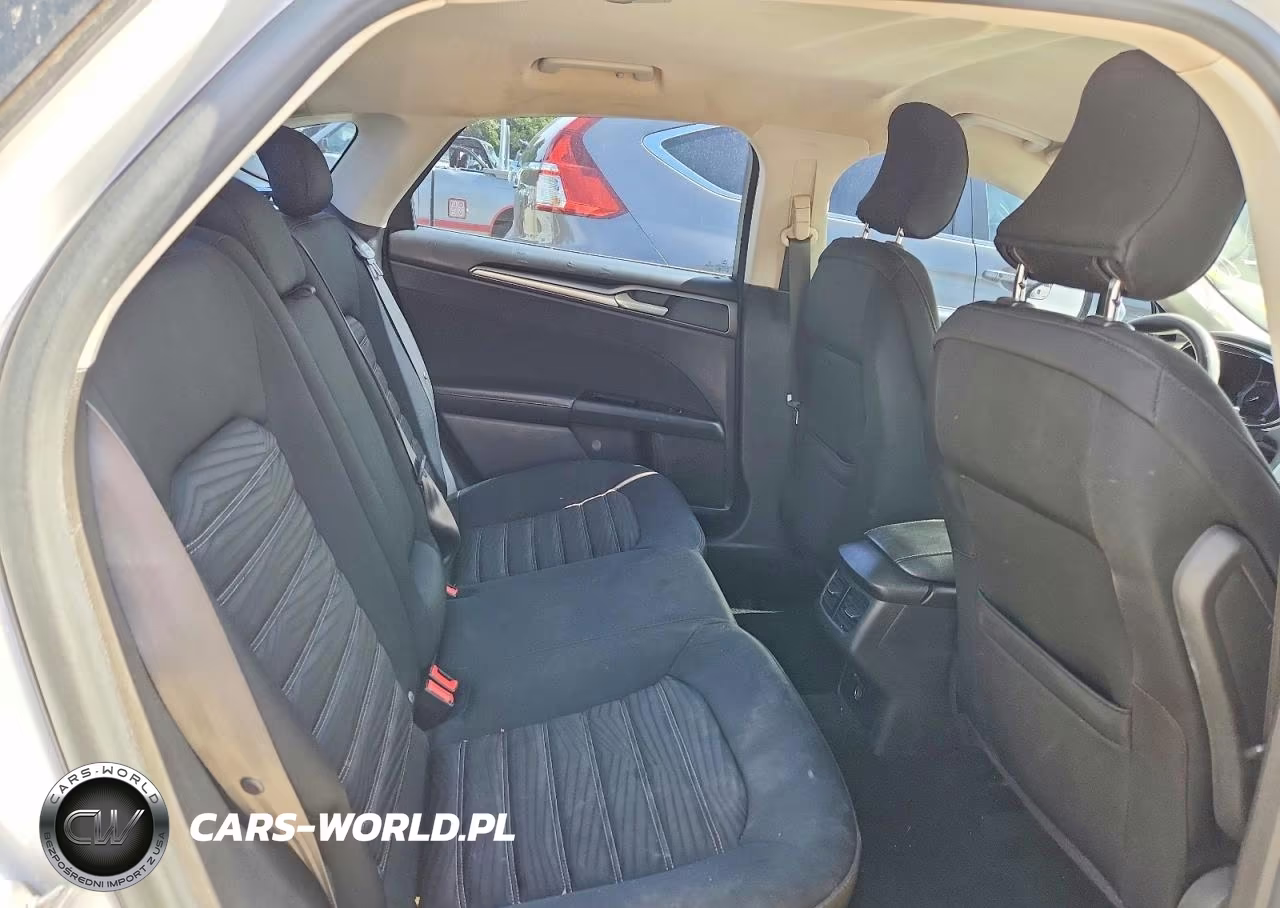 2016 Ford Fusion Se VIN:3FA6P0H78GR252991 - 10
