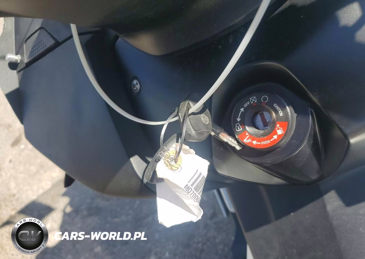 2013 BMW C650 Gt VIN:WB1013405DZC93551 - 8