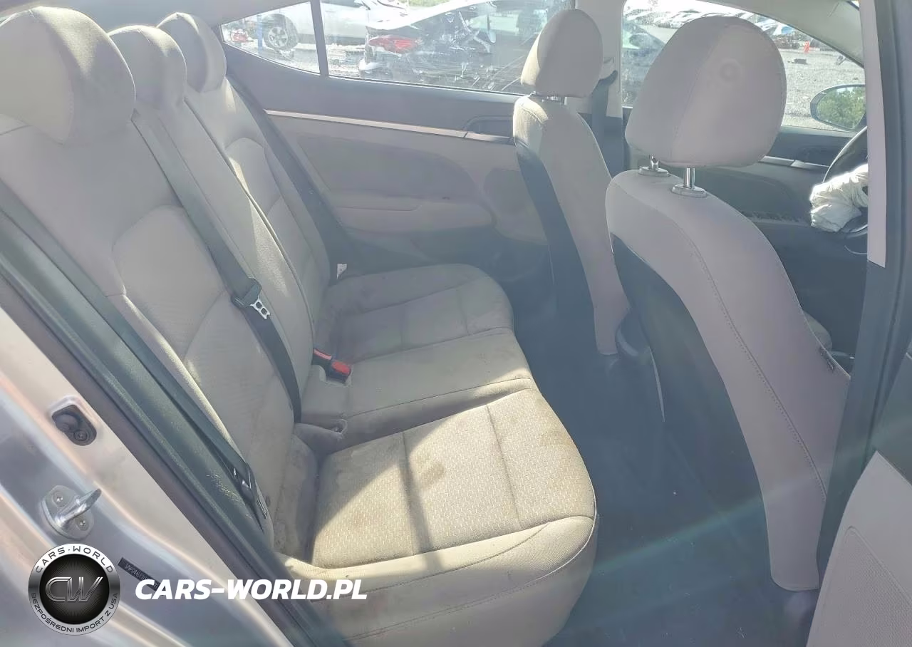 2020 Hyundai Elantra Sel VIN:5NPD84LF2LH547991 - 10