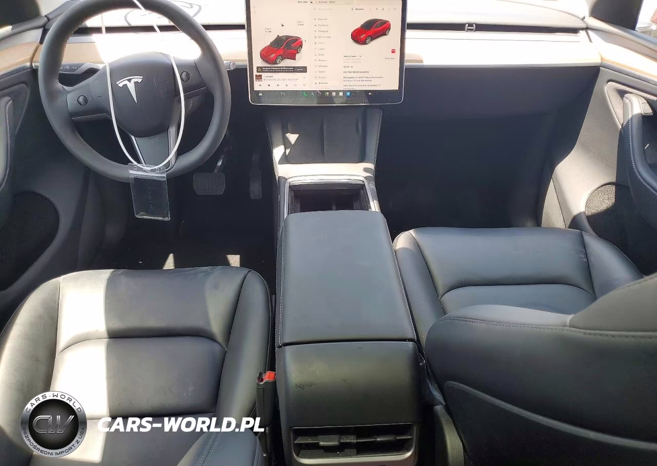 2024 Tesla Model Y VIN:7SAYGDEE6RA248942 - 8