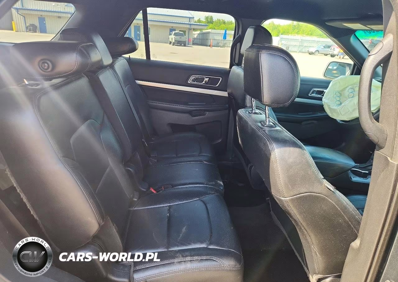 2016 Ford Explorer Xlt VIN:1FM5K8D81GGA49526 - 11