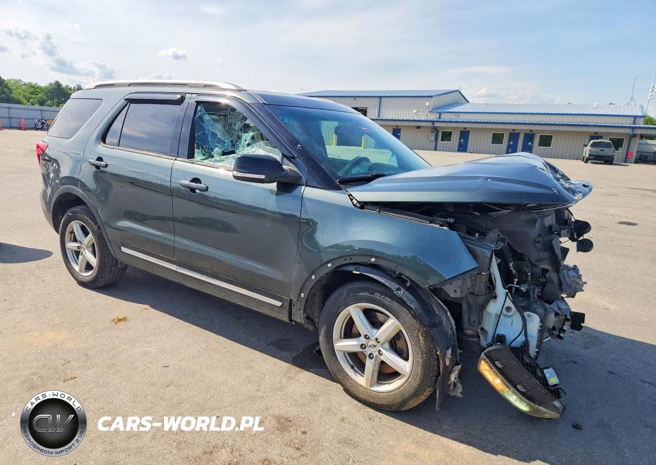 2016 Ford Explorer Xlt VIN:1FM5K8D81GGA49526 - 4
