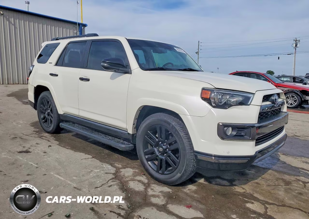 2019 Toyota 4Runner Limited Nightshade VIN:JTEZU5JR7K5207945 - 4