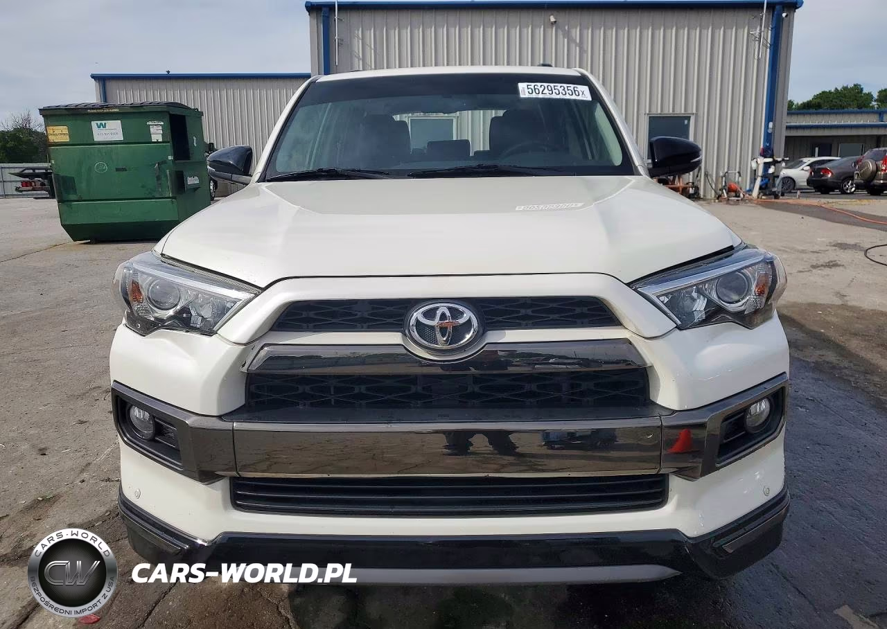 2019 Toyota 4Runner Limited Nightshade VIN:JTEZU5JR7K5207945 - 5