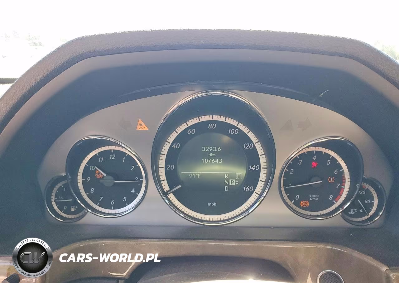 2011 Mercedes-Benz 350 VIN:WDDHF8HBXBA421572 - 9