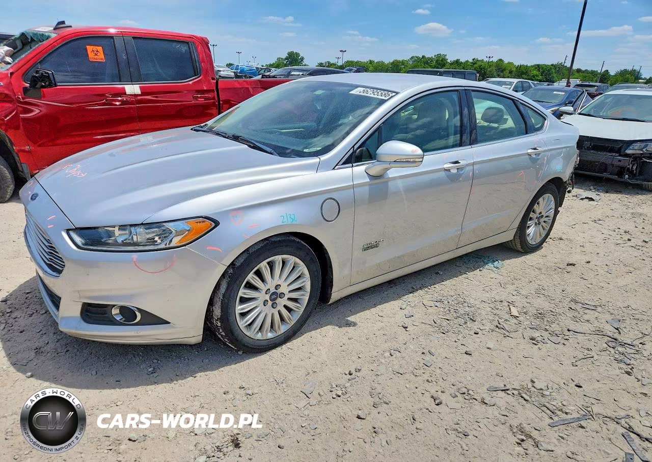 2015 Ford Fusion Se Phev – zdjęcie 1 z 12