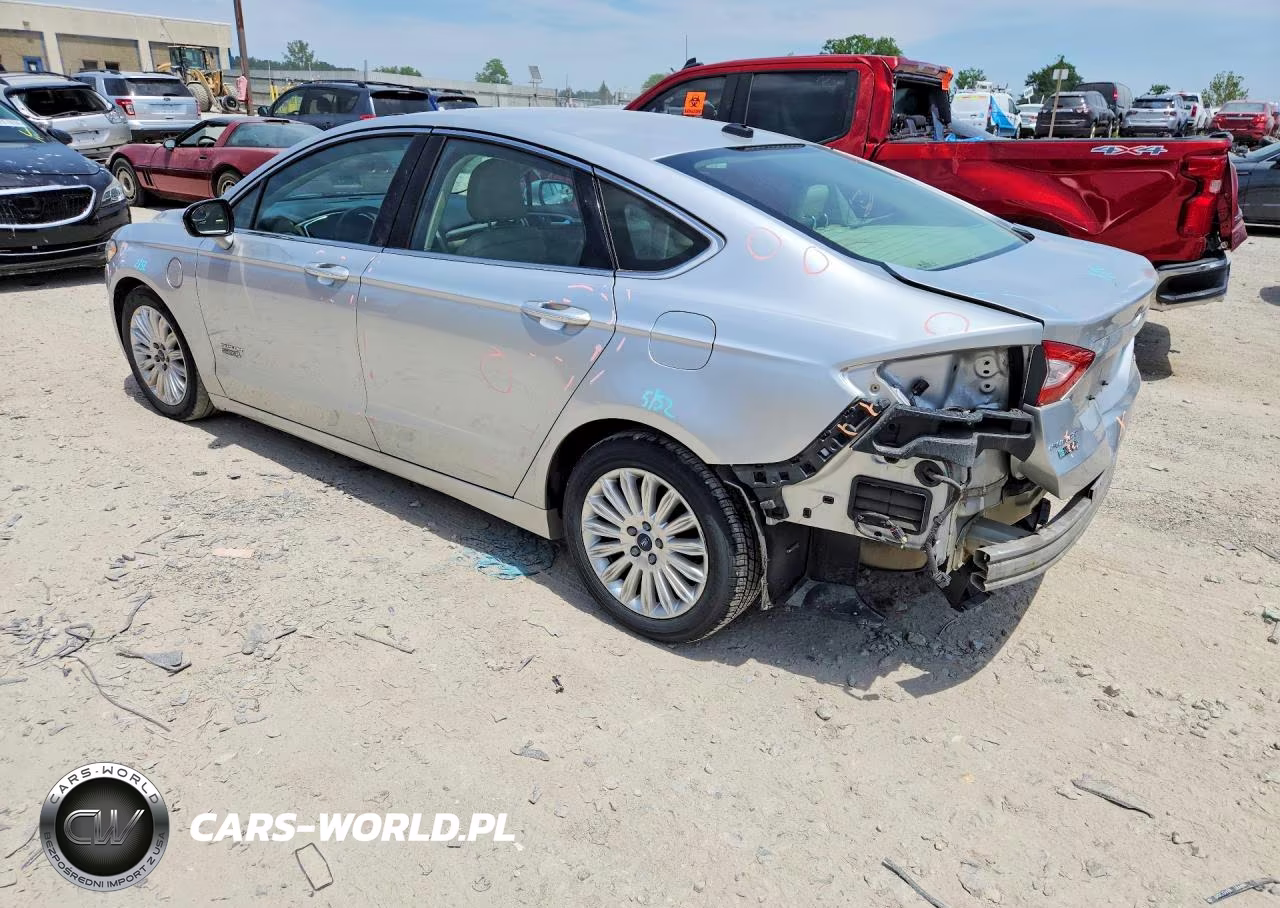 2015 Ford Fusion Se Phev VIN:3FA6P0PU0FR301137 - 2
