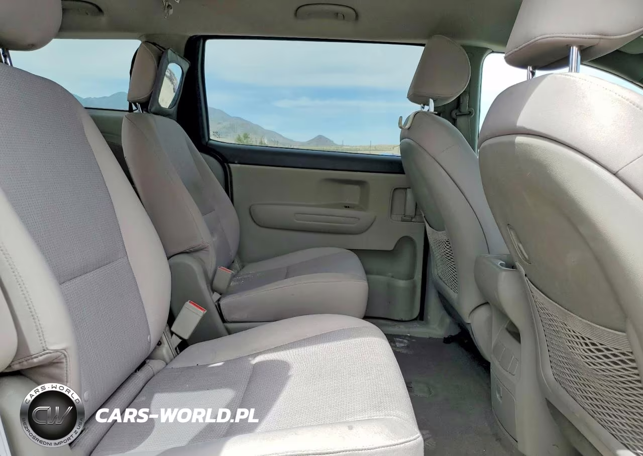 2019 Kia Sedona VIN:KNDMB5C15K6538514 - 11