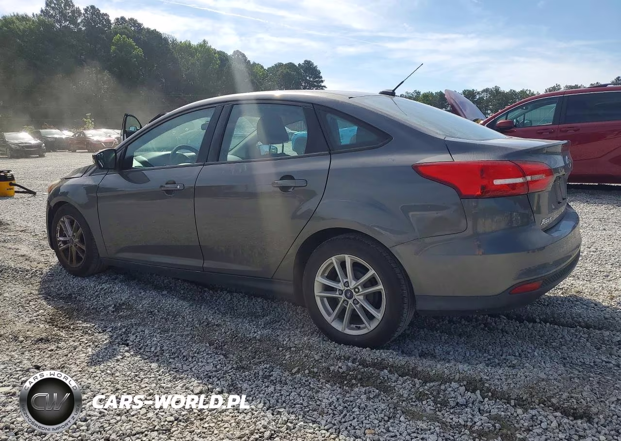 2016 Ford Focus Se VIN:1FADP3F27GL265908 - 2