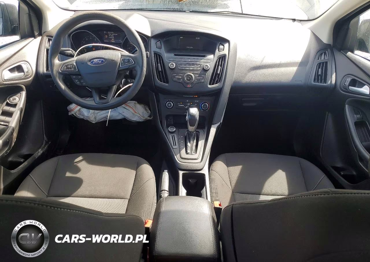 2016 Ford Focus Se VIN:1FADP3F27GL265908 - 8