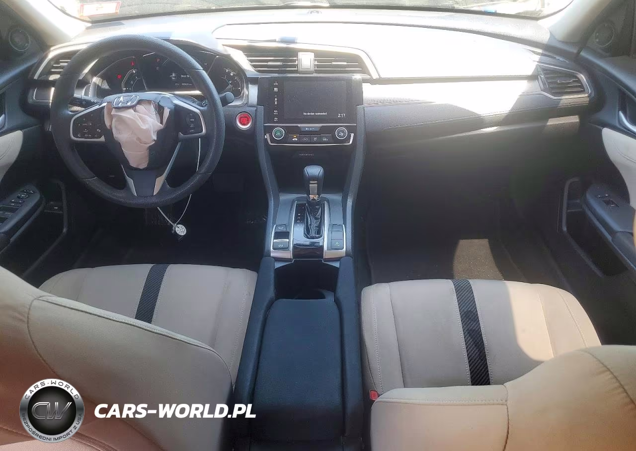2018 Honda Civic VIN:2HGFC2F71JH549688 - 8