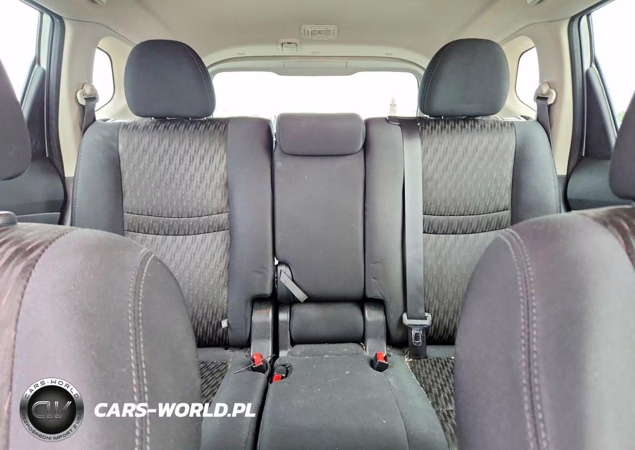 2019 Nissan Rogue S VIN:5N1AT2MT5KC816839 - 10