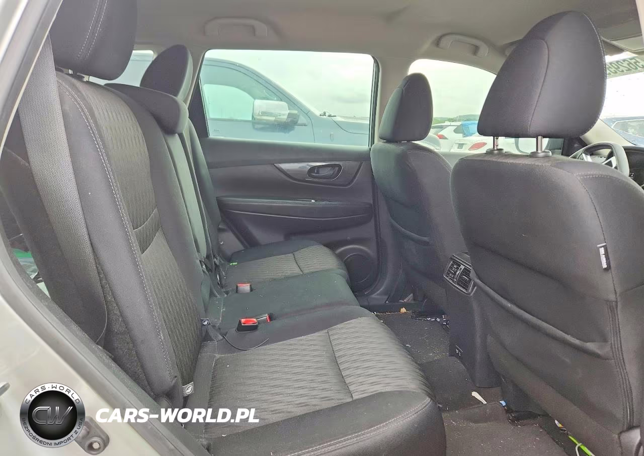2019 Nissan Rogue S VIN:5N1AT2MT5KC816839 - 11