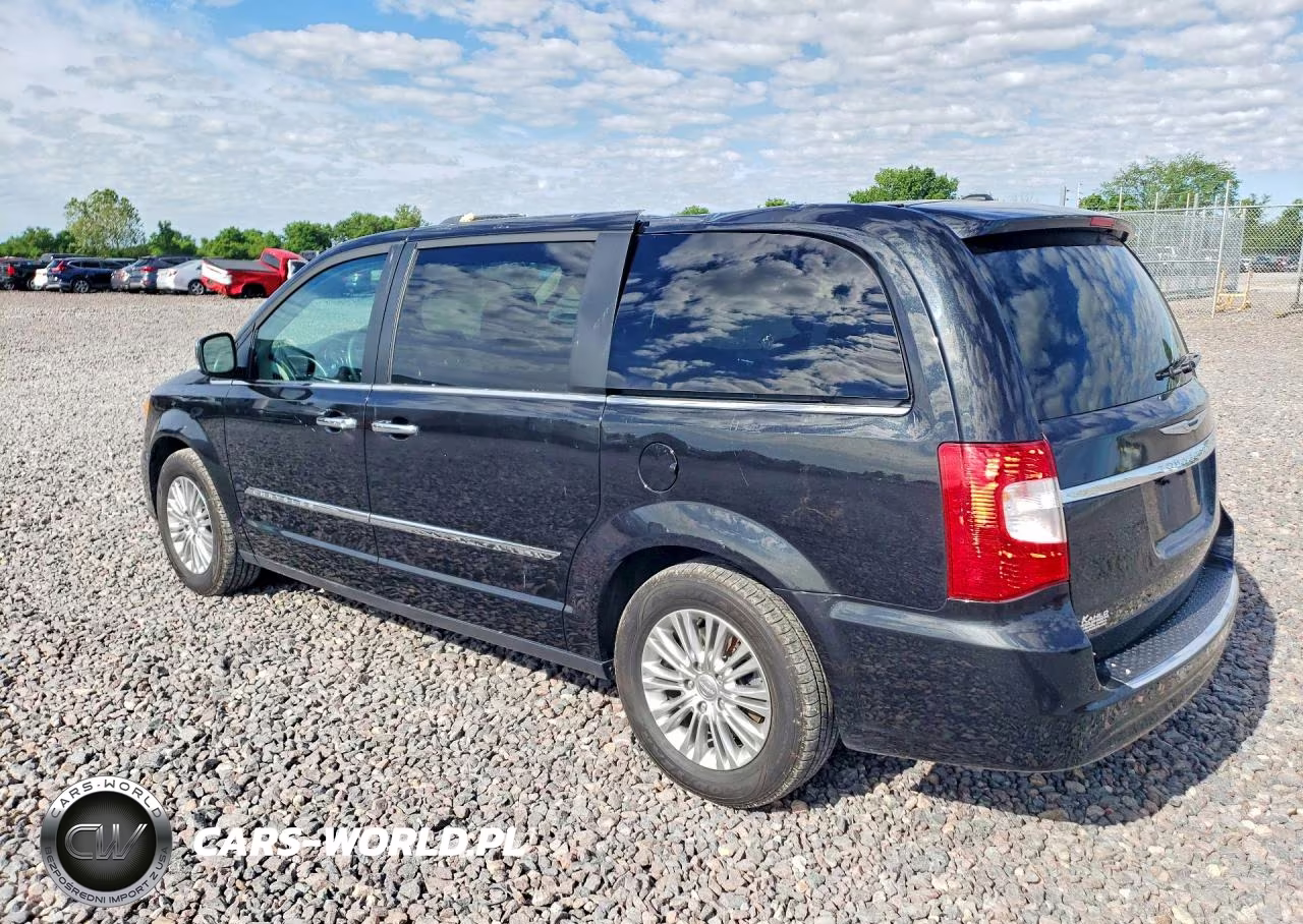 2016 Chrysler Town & Country Touring L VIN:2C4RC1CG9GR261804 - 2