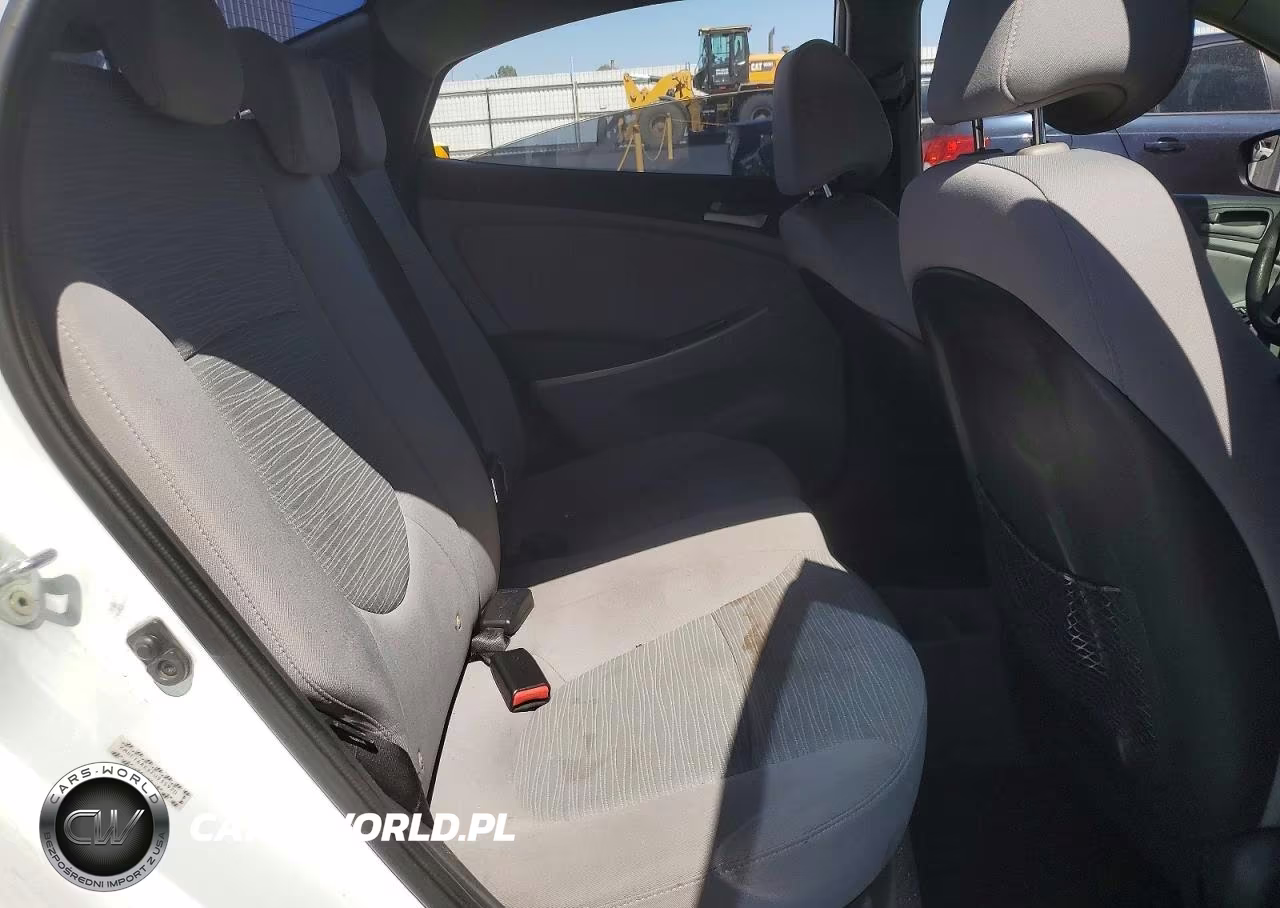 2015 Hyundai Accent Gls VIN:KMHCT4AEXFU935920 - 10