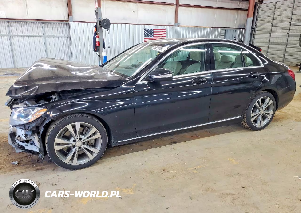 2015 Mercedes-Benz C 300