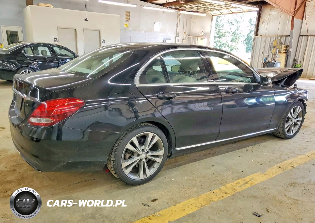 2015 Mercedes-Benz C 300 VIN:55SWF4JB2FU055025 - 3
