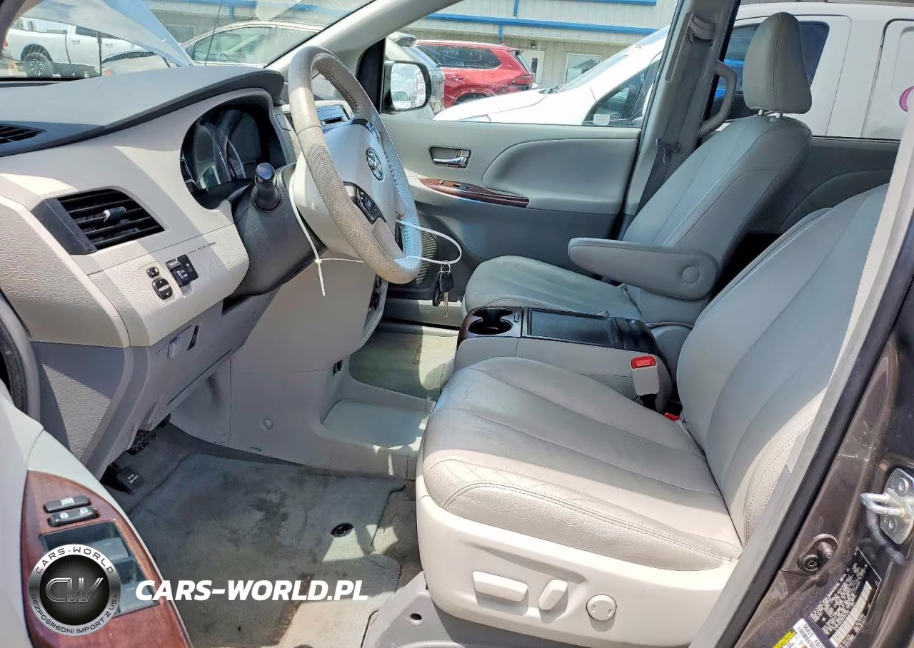 2013 Toyota Sienna Xle 8-Passenger VIN:5TDYK3DC2DS364328 - 7