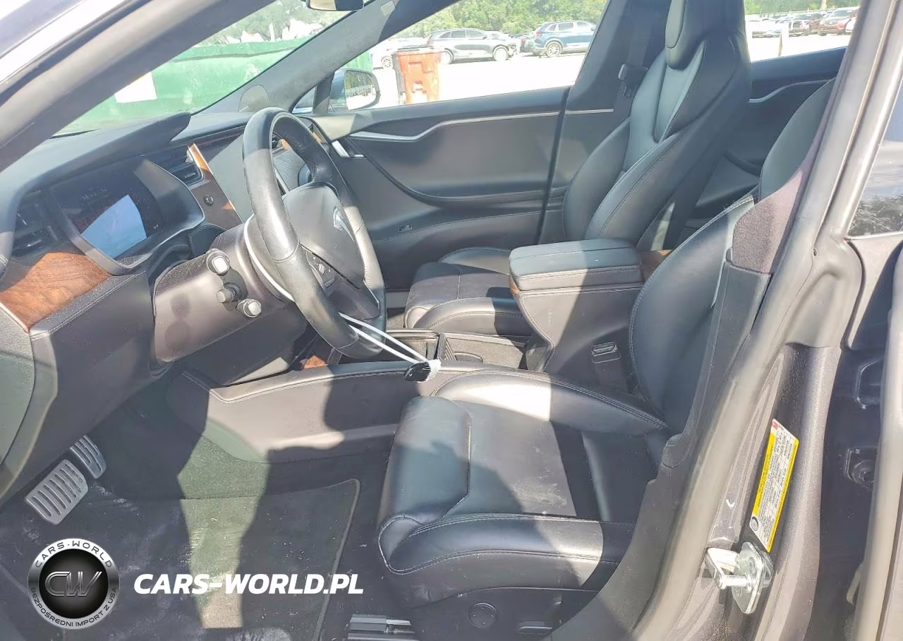 2019 Tesla Model S VIN:5YJSA1E43KF331263 - 7