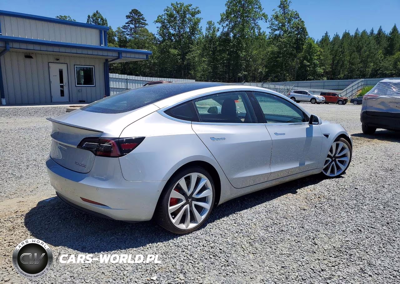 2018 Tesla Model 3 VIN:5YJ3E1EB7JF083329 - 3