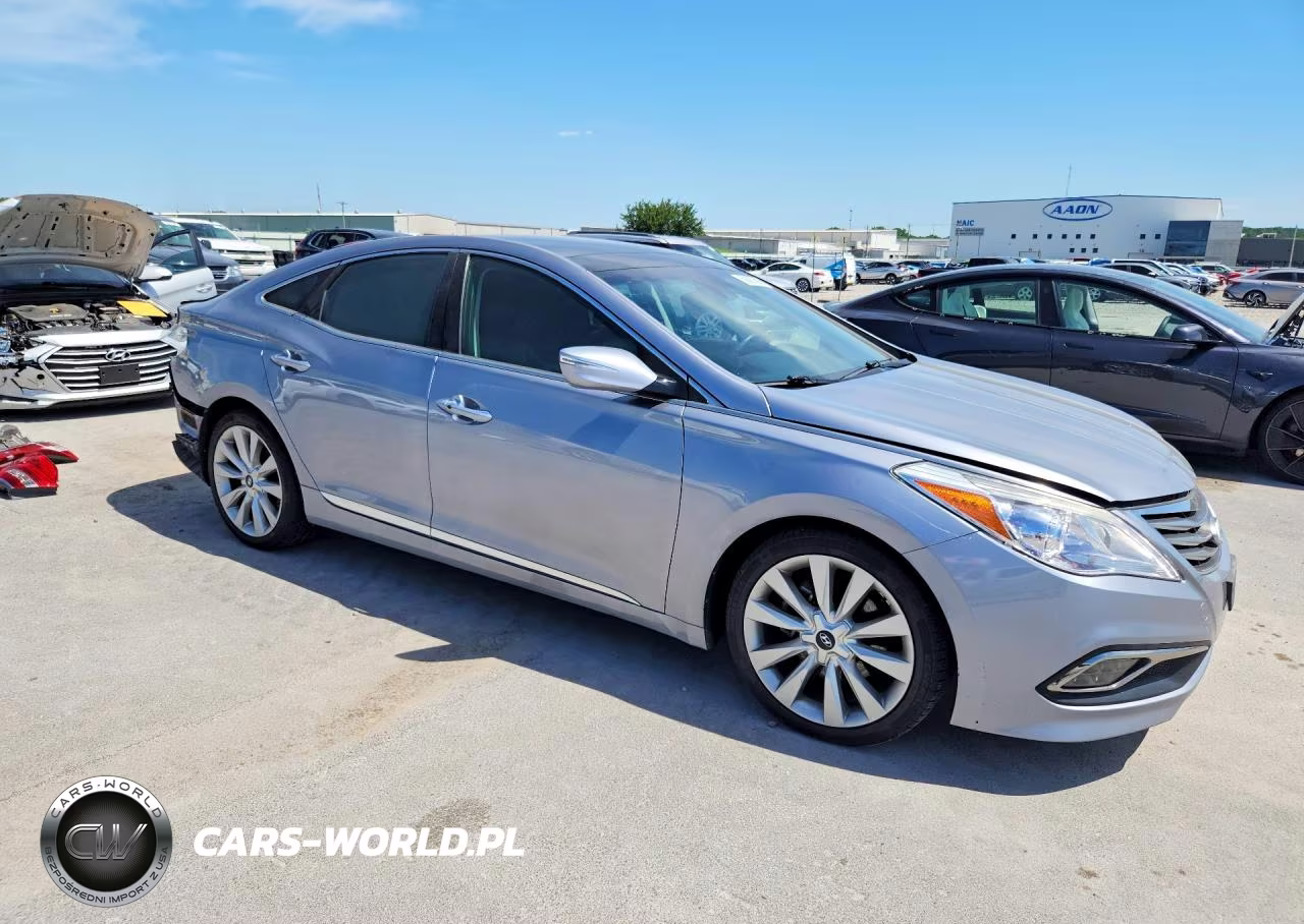 2016 Hyundai Azera Limited VIN:KMHFH4JG9GA516041 - 4