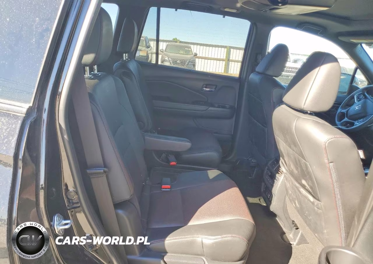 2022 Honda Pilot Black VIN:5FNYF6H77NB055107 - 11