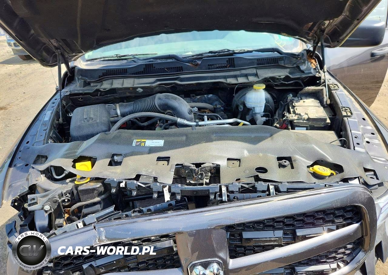2019 Ram 1500 Classic Tradesman VIN:1C6RR7FTXKS542552 - 11