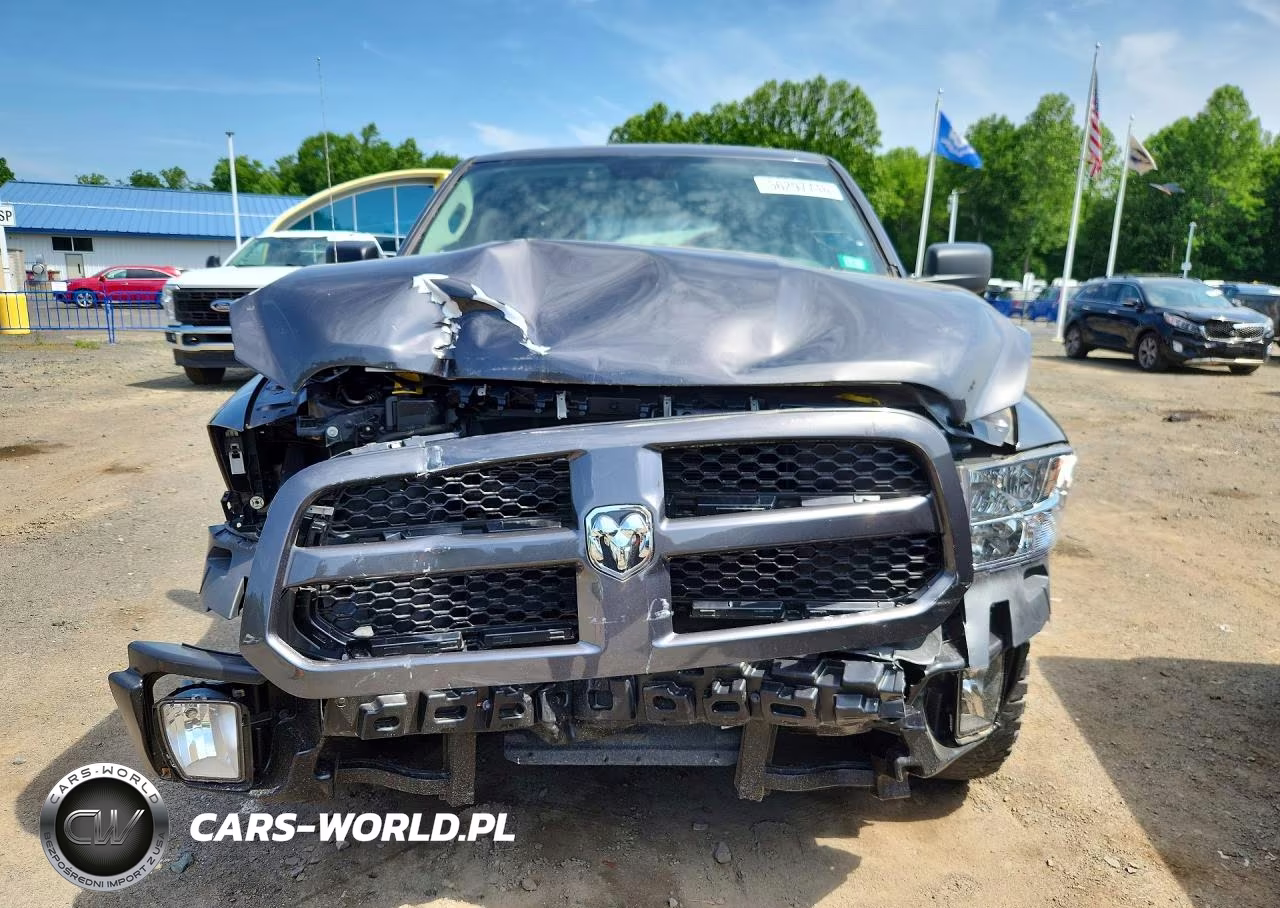 2019 Ram 1500 Classic Tradesman VIN:1C6RR7FTXKS542552 - 5