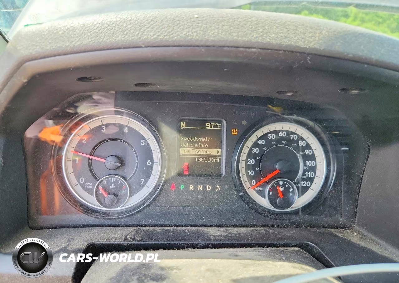 2019 Ram 1500 Classic Tradesman VIN:1C6RR7FTXKS542552 - 9