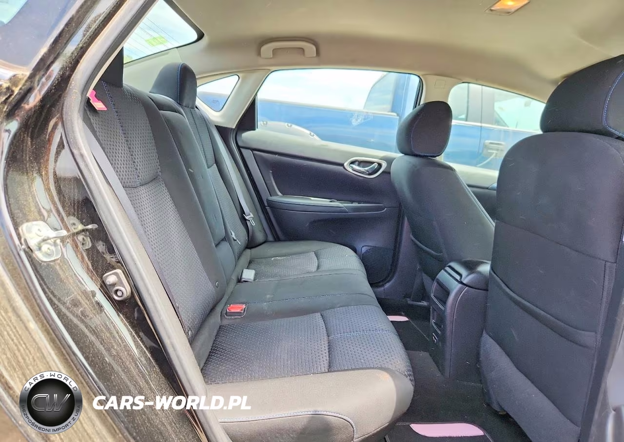 2017 Nissan Sentra Sr VIN:3N1AB7AP7HY406932 - 10