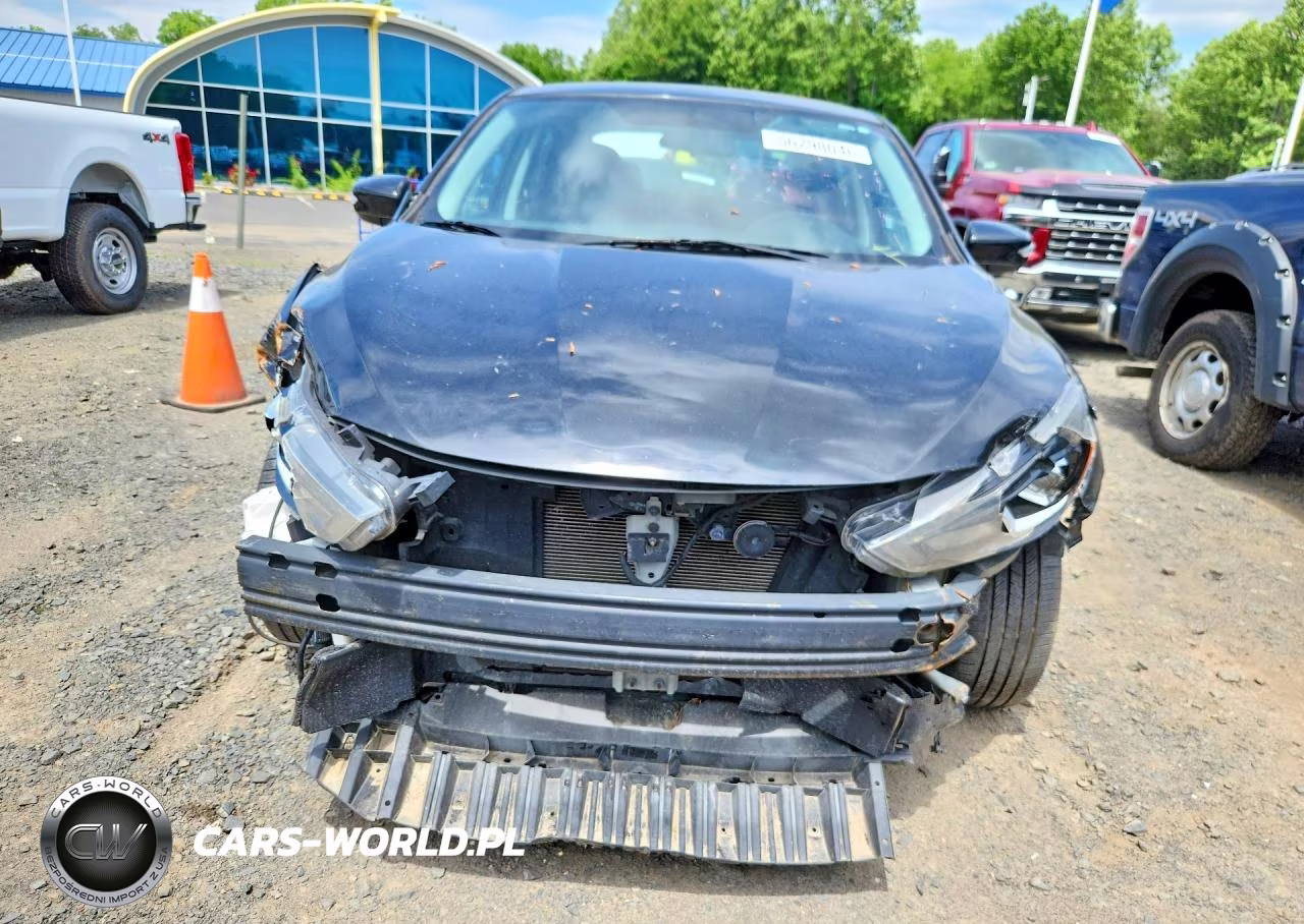 2017 Nissan Sentra Sr VIN:3N1AB7AP7HY406932 - 5