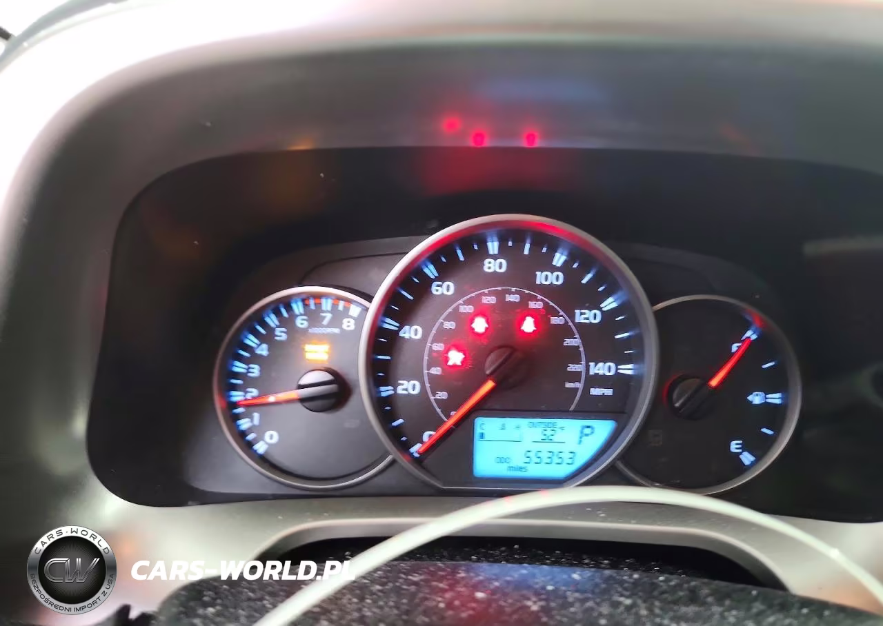 2016 Toyota Rav4 Le VIN:JTMBFREV5GD190297 - 9