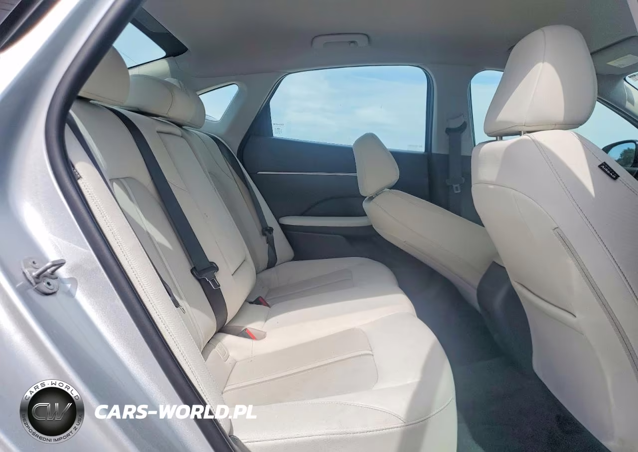 2025 Hyundai Sonata Sel VIN:KMHL64JA4SA493135 - 10