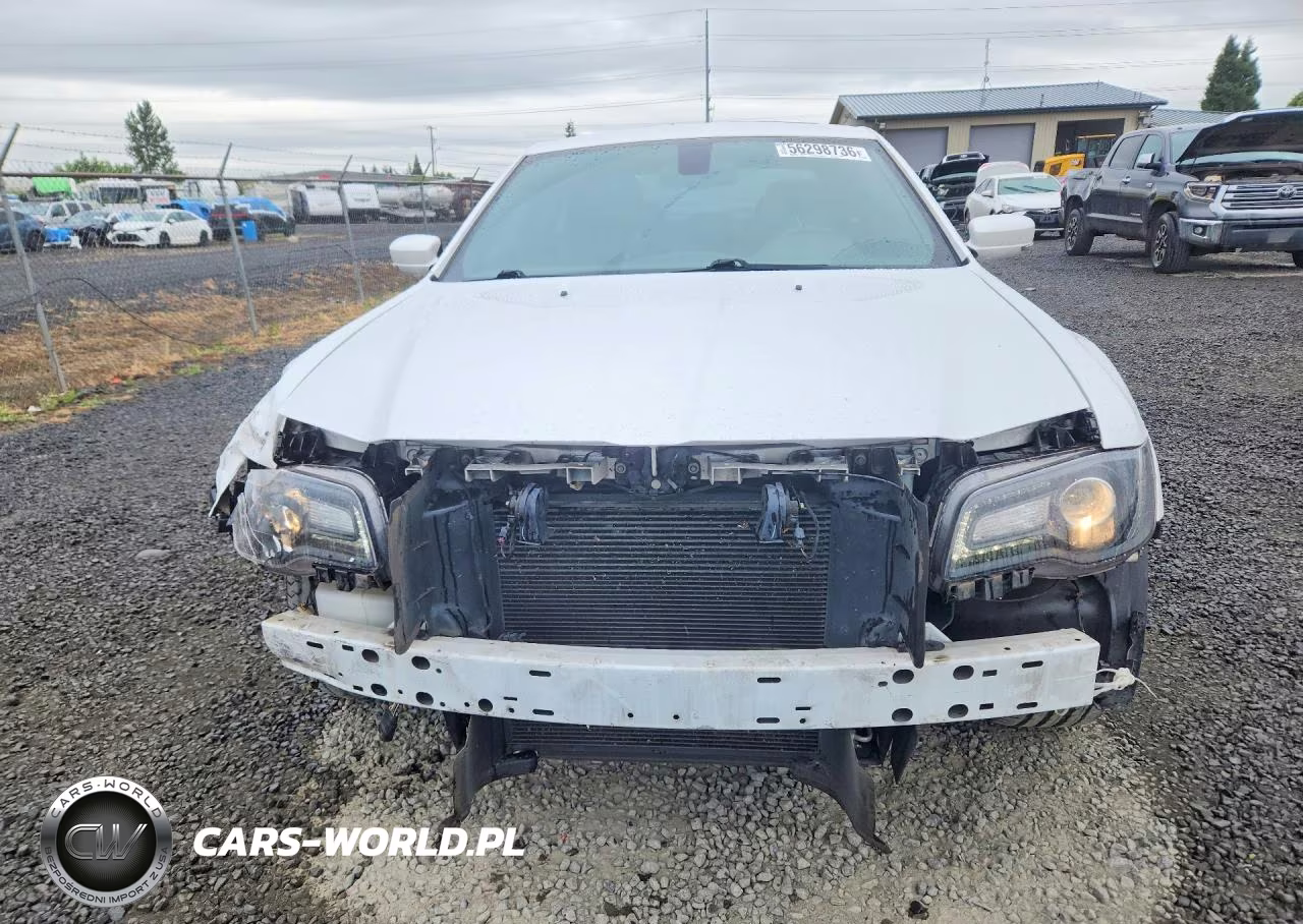 2016 Chrysler 300 S VIN:2C3CCABG4GH144780 - 5