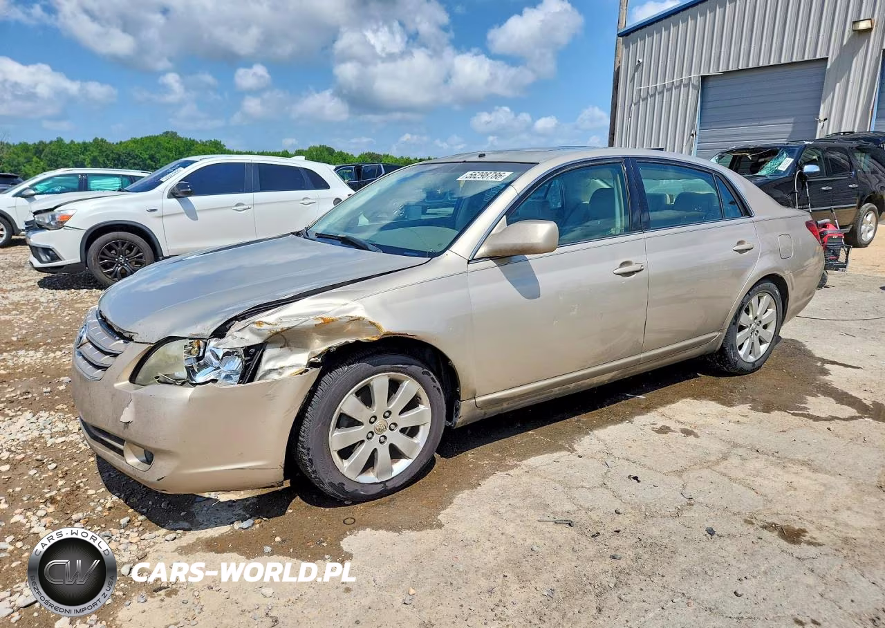 2005 Toyota Avalon Xls
