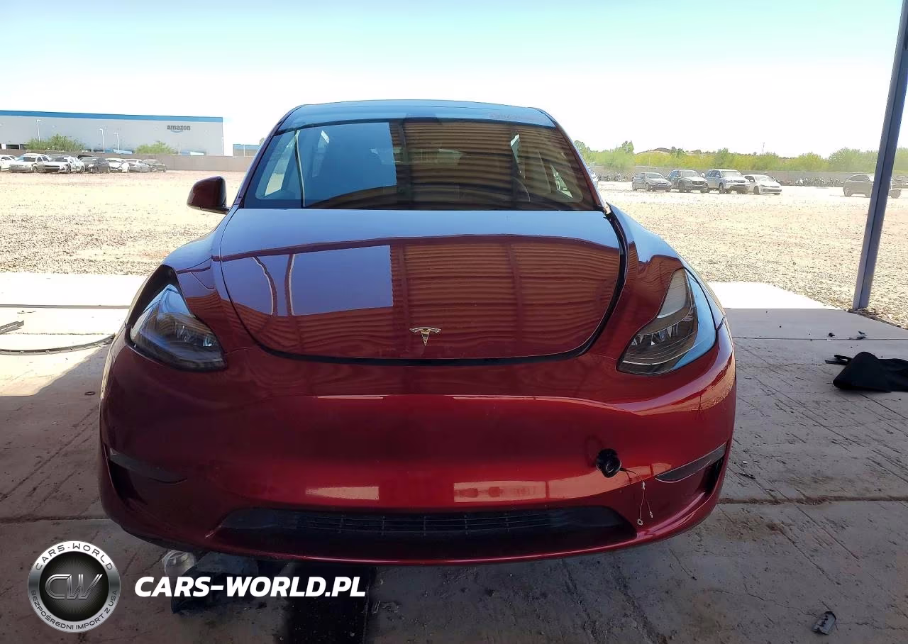2025 Tesla Model Y VIN:7SAYGDED0SF280026 - 5