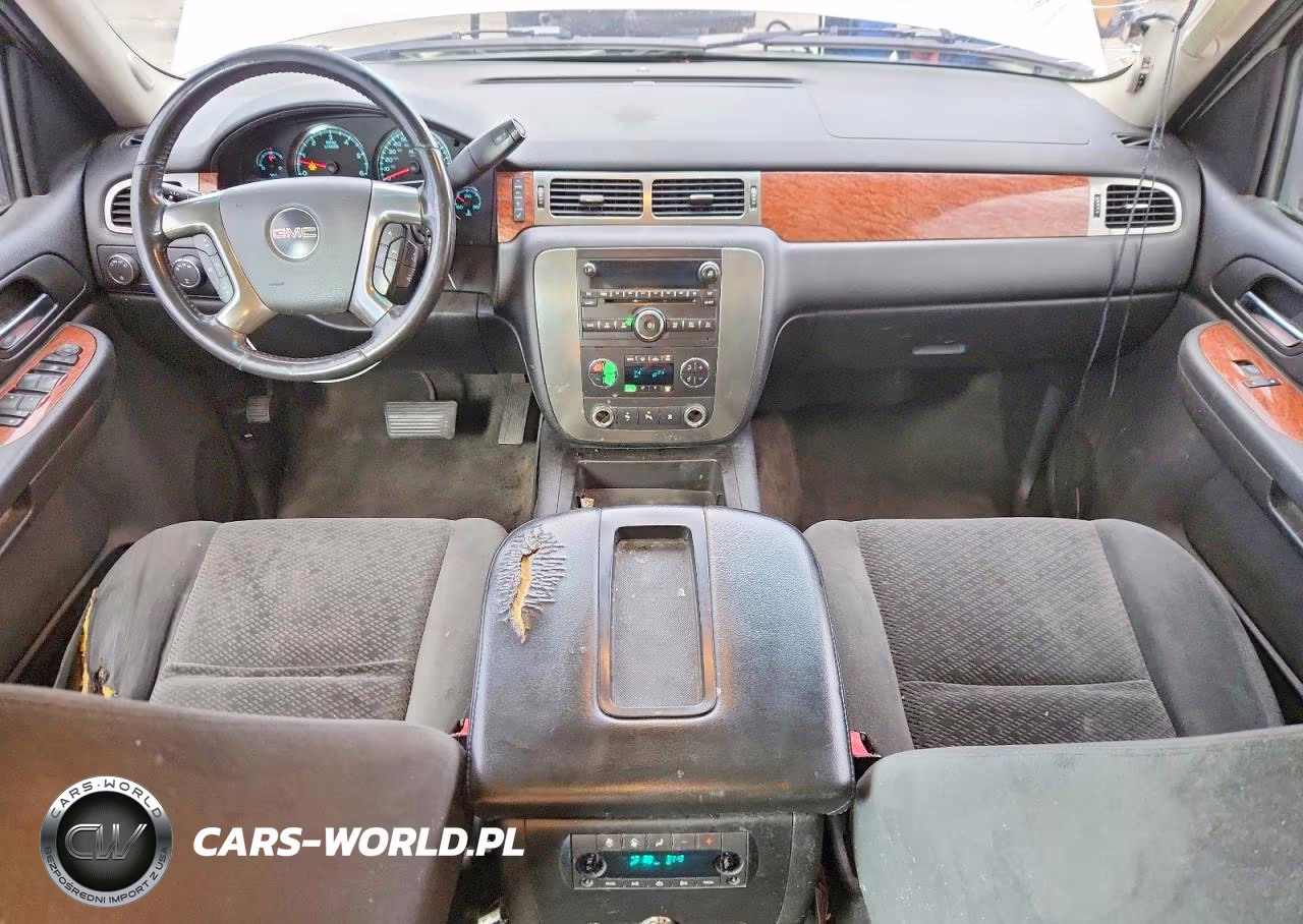 2007 GMC Yukon VIN:1GKFK13037J132071 - 8