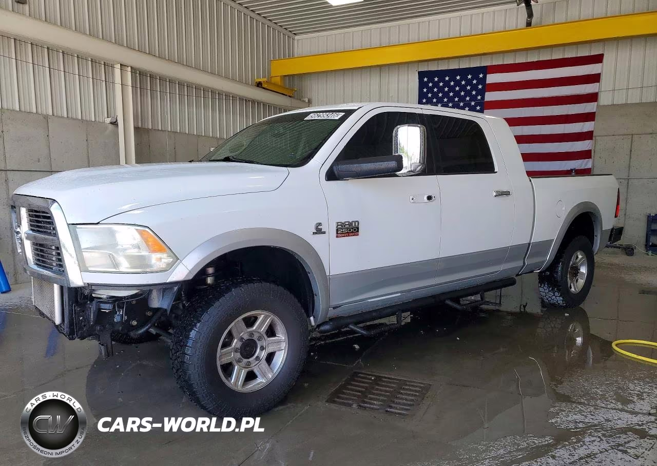 2012 Dodge Ram 2500 Laramie – zdjęcie 1 z 12